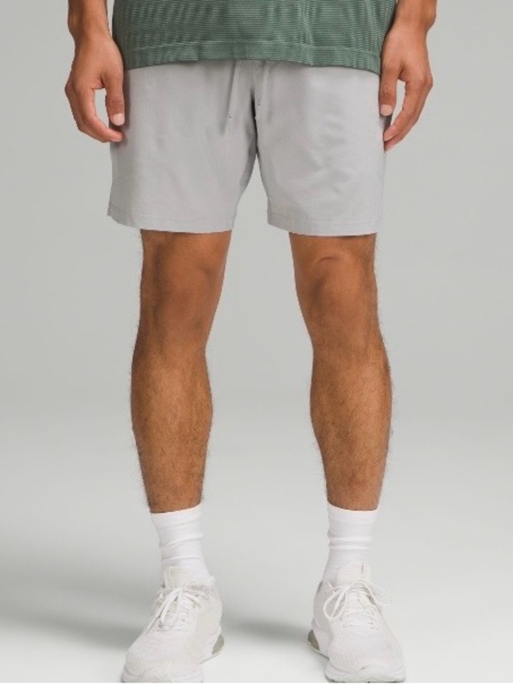 Lululemon Light Gray Men's Athletic Shorts - 7" Inseam